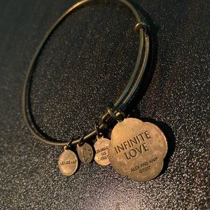 Alex and Ani ‘Daughter’ Bracelet